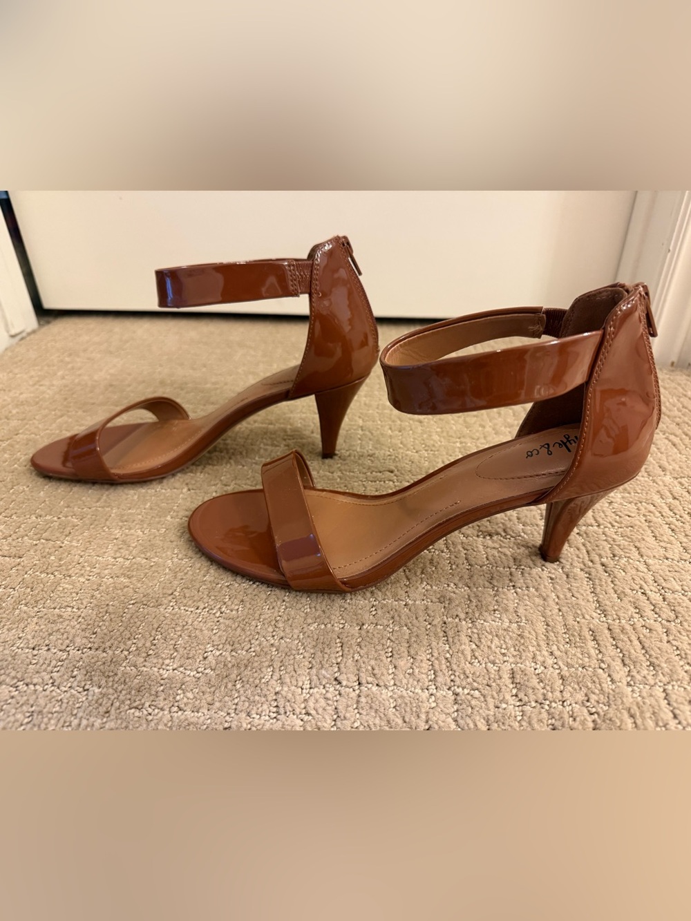 Style & Co Paycee Caramel Brown Patent Ankle Strap Heels Sandals 10.5M